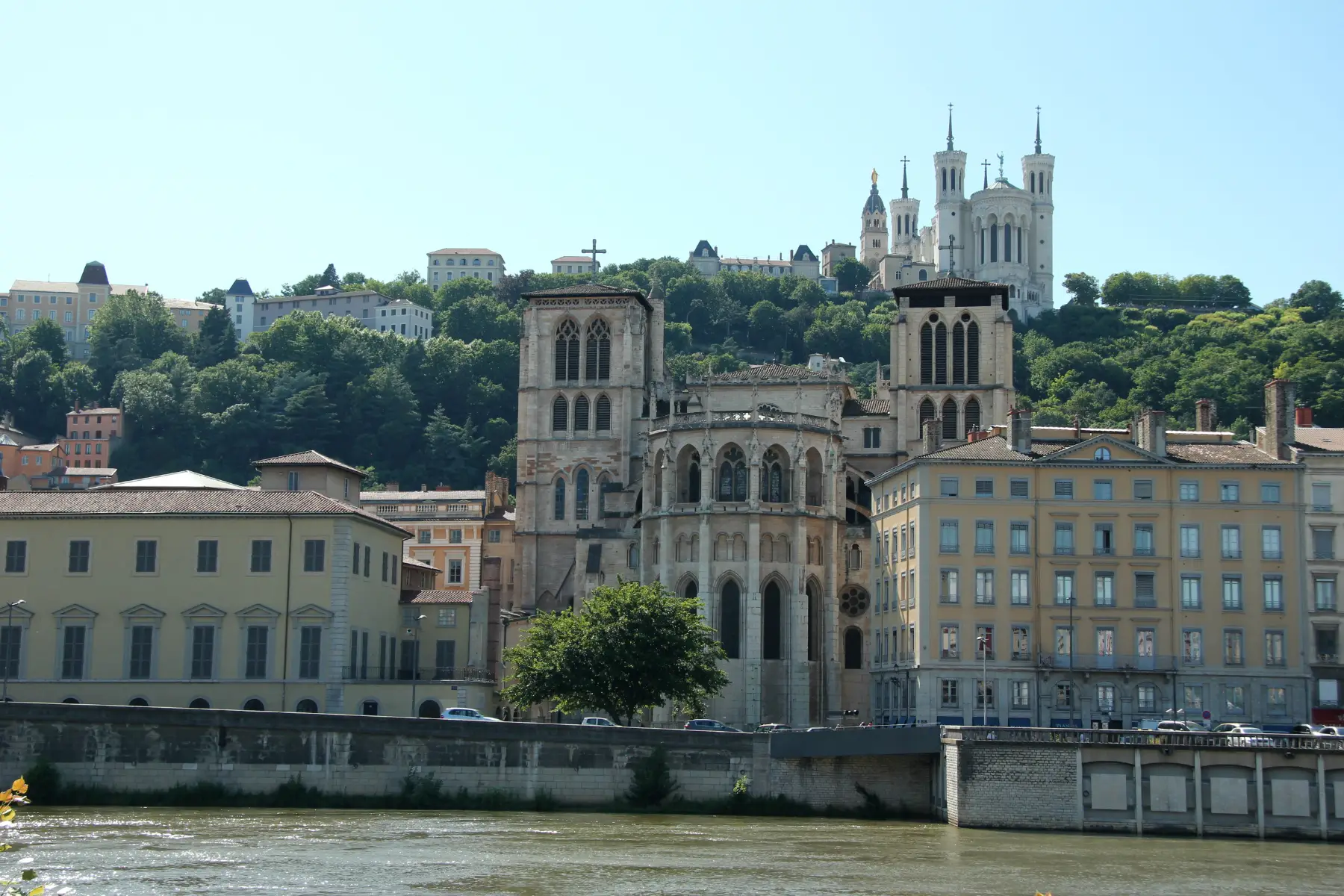 pictures of Lyon building