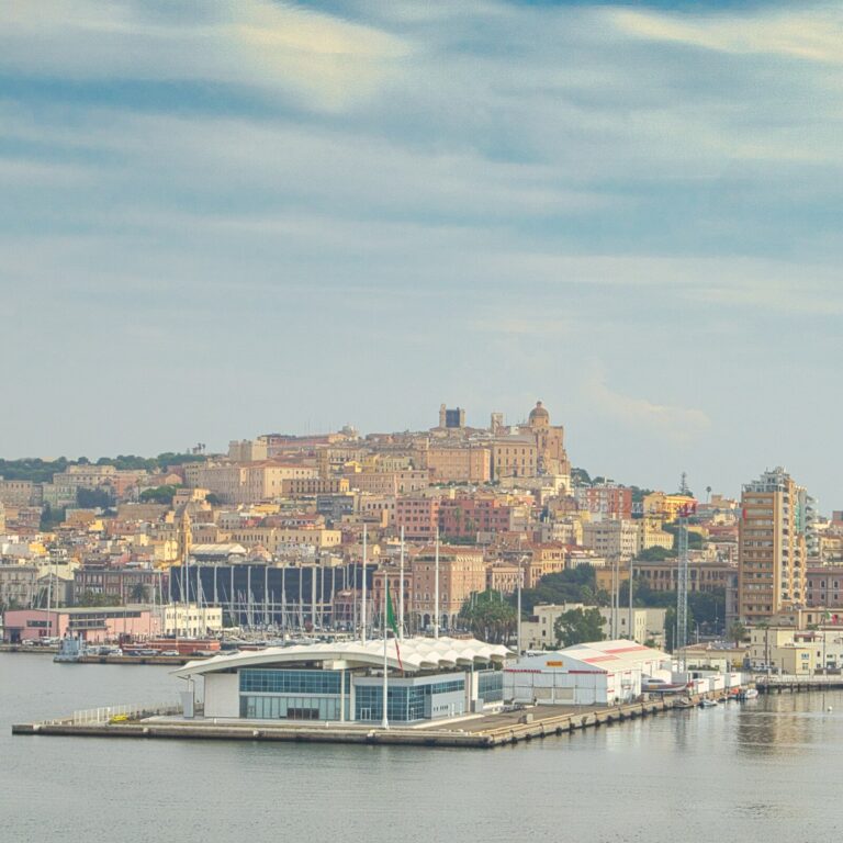 Cruise Ship Travel : A Vacation Experience